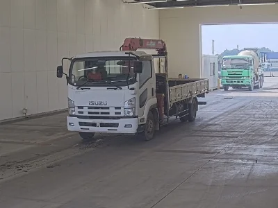 Статистика аукционов Isuzu Forward