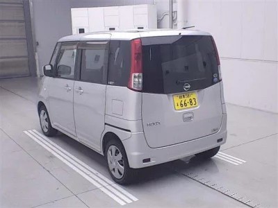 NISSAN ROOX