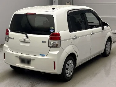 TOYOTA SPADE