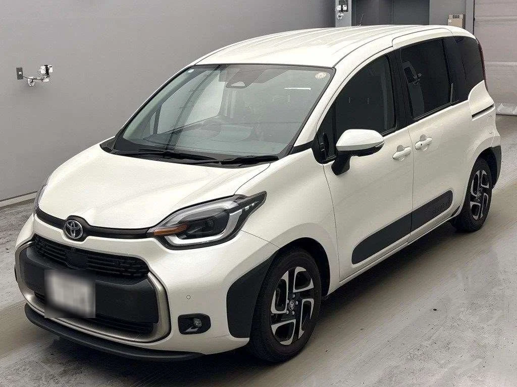 Toyota Sienta 2022