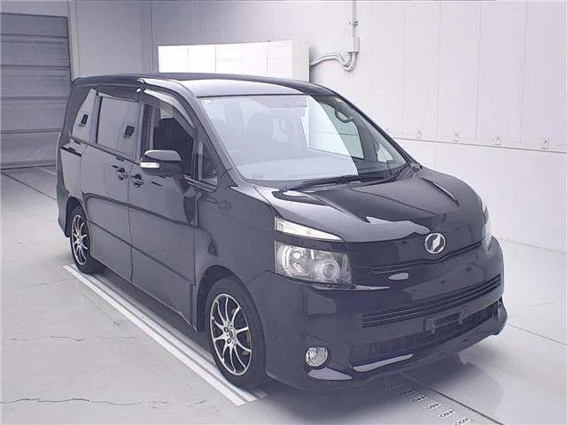Toyota Voxy 2007