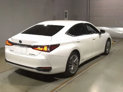 Lexus ES300h