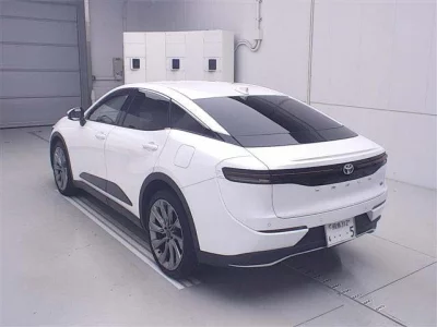 TOYOTA CROWN CROSSOVER