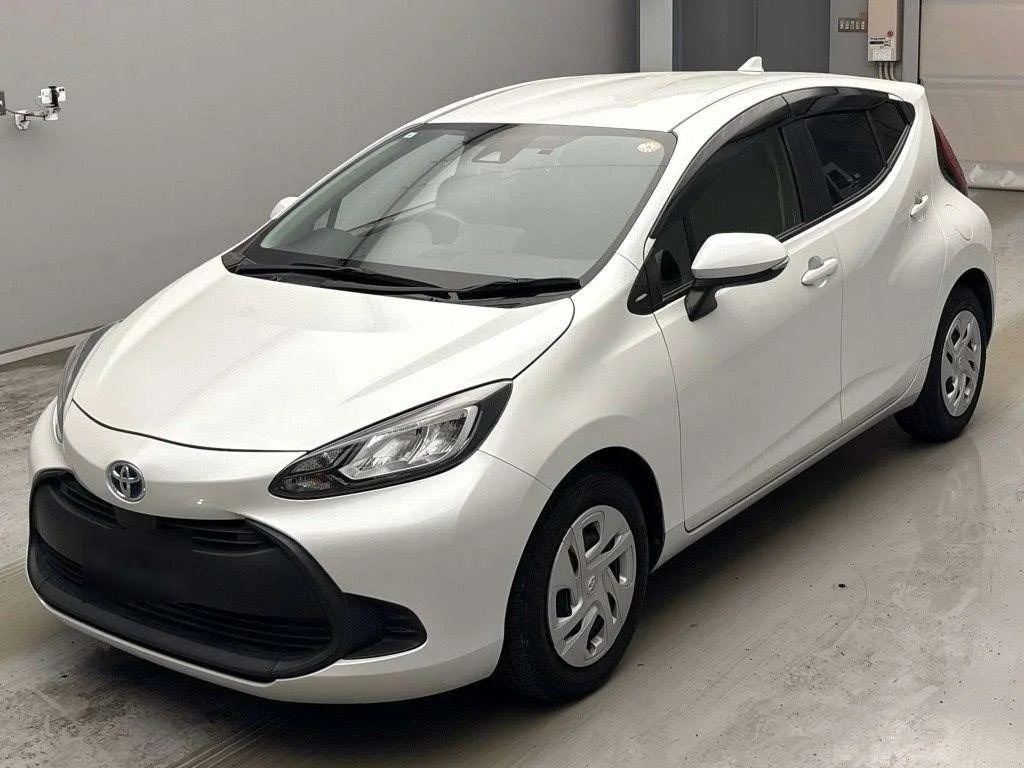 Toyota Aqua 2021