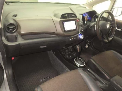 HONDA FIT SHUTTLE