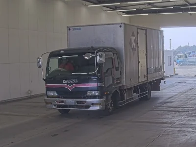 Isuzu Forward