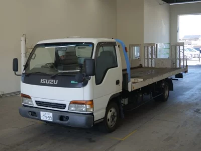 Isuzu Elf