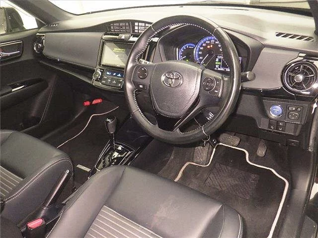 Toyota Corolla Fielder 2018