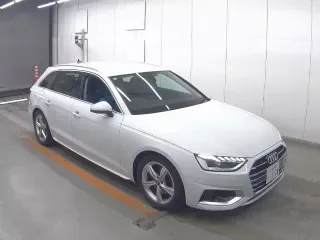 AUDI A4 AVANTE