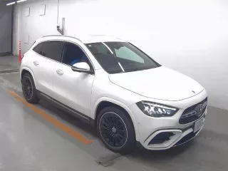 MERCEDES BENZ GLA
