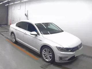 VOLKSWAGEN PASSAT GTE