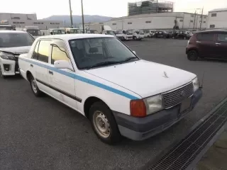 TOYOTA CROWN COMFORT