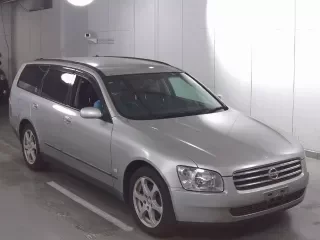 NISSAN STAGEA