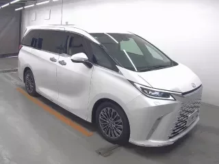 LEXUS LM