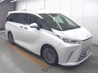 LEXUS LM