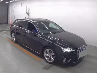 AUDI A4 AVANTE