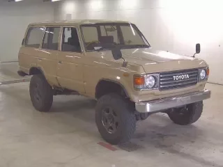 TOYOTA LAND CRUISER