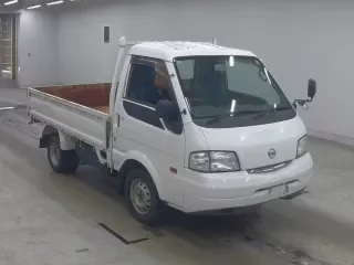 NISSAN VANETTE TRUCK 1