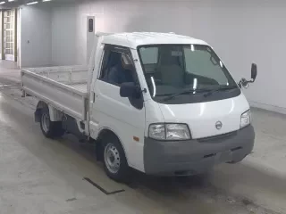 NISSAN VANETTE TRUCK 1