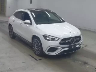 MERCEDES BENZ GLA