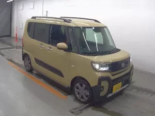 DAIHATSU TANTO FUN CROSS
