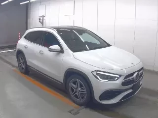 MERCEDES BENZ GLA