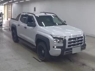 MITSUBISHI TRITON