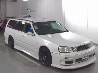 NISSAN STAGEA
