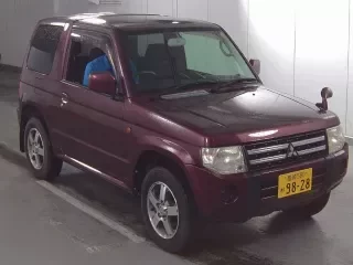 MITSUBISHI PAJERO MINI