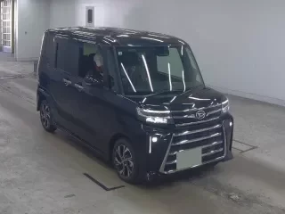 DAIHATSU TANTO 1