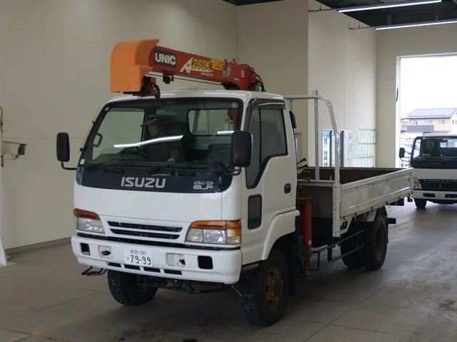 Isuzu Elf  с аукциона в Японии