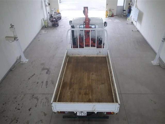 Isuzu Elf  с аукциона в Японии