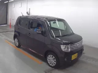 SUZUKI MRWAGON