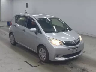 SUBARU TREZIA