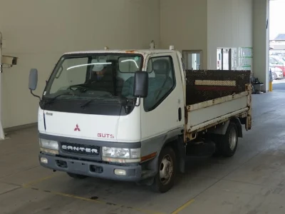 Mitsubishi Fuso Canter