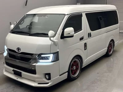 Toyota HiAce Van