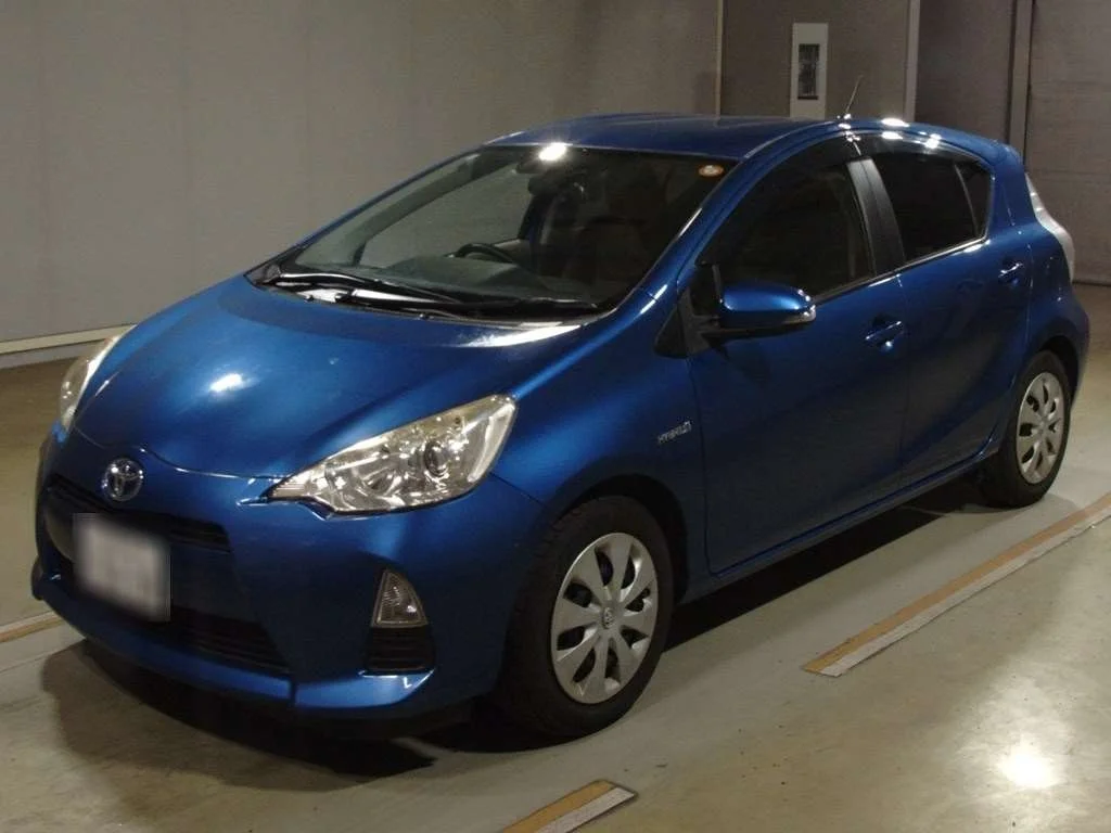 Toyota Aqua 2013