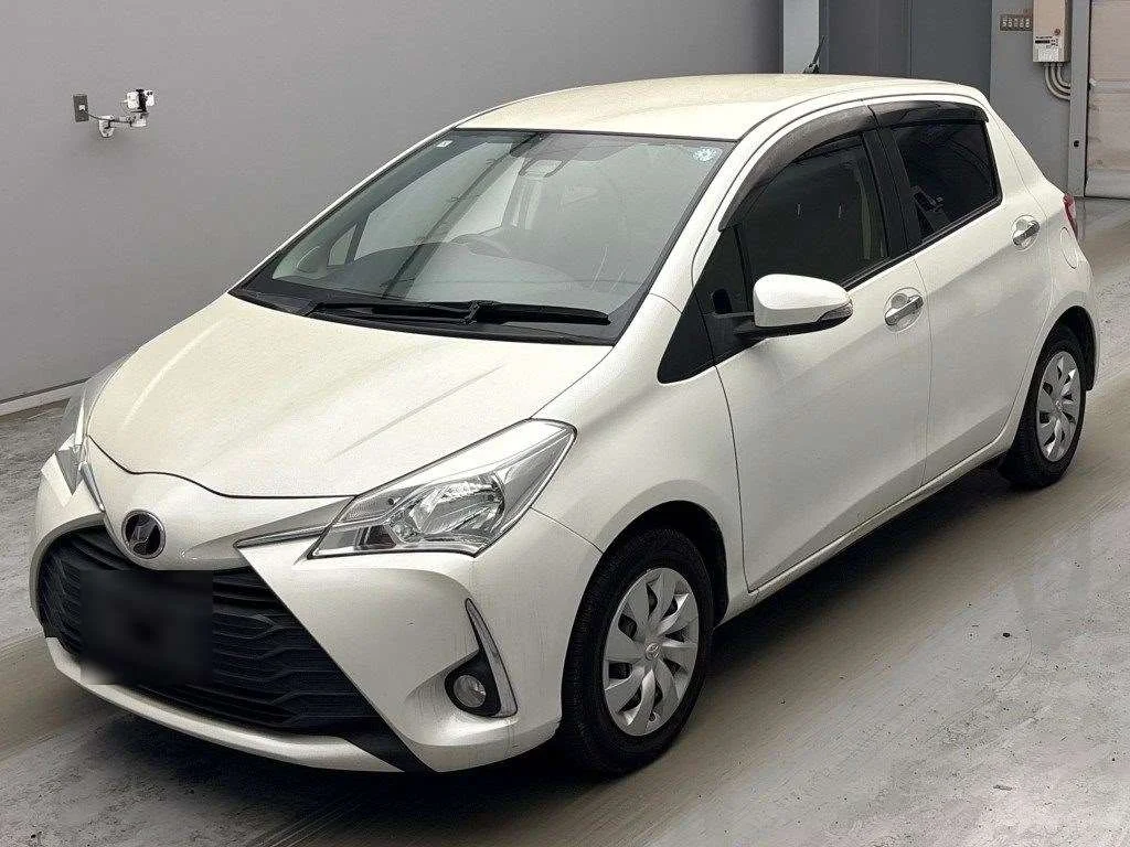 Toyota Vitz 2018
