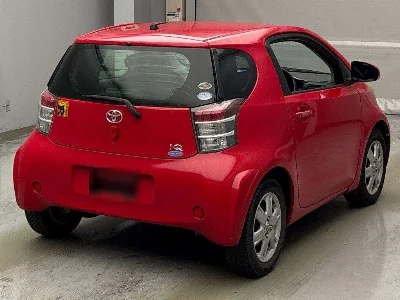 TOYOTA IQ