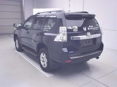 TOYOTA LAND CRUISER PRADO 2
