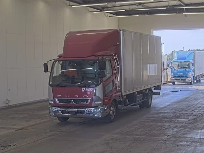 MITSUBISHI FUSO FIGHTER