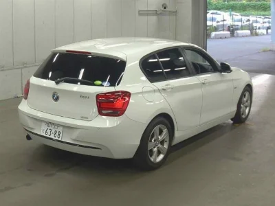 BMW 1 SERIES