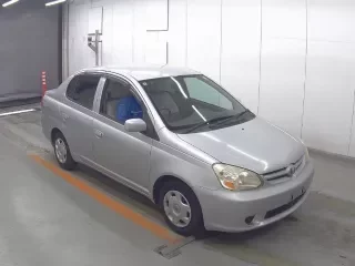 TOYOTA PLATZ