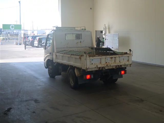 Hino Dutro  с аукциона в Японии