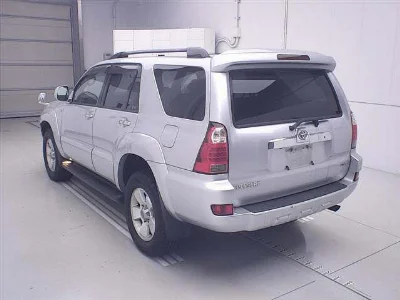 TOYOTA HILUX SURF