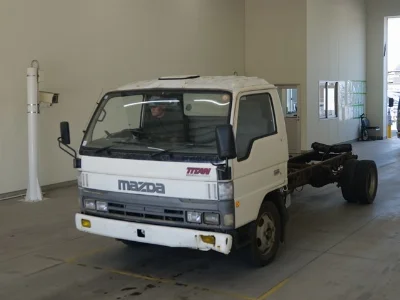 Mazda Titan