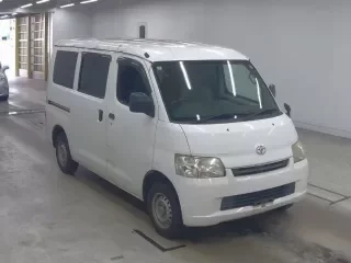 TOYOTA LITE ACE VAN