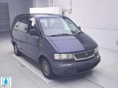 NISSAN LARGO