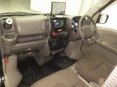 NISSAN CLIPPER VAN