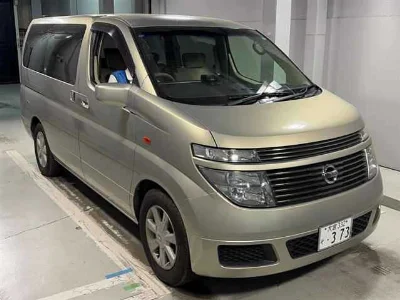 NISSAN ELGRAND
